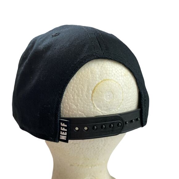 Neff FlatBill SnapBack Adjustable Men's Hat - Picture 3 of 5